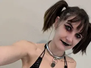 Scarlettshines  live sex cam