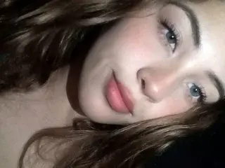 Bianca_Lombardy  live sex cam