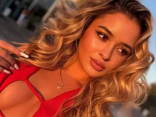 LaceyDover  live sex cam