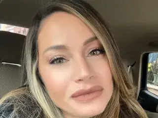 MadisonRae69  live sex cam