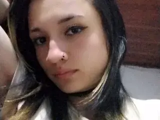 Alexandrabluecm101  live sex cam