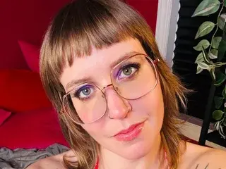 Xoxoaliaquinn  live sex cam