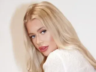 DarcyMayBabestation  live sex cam
