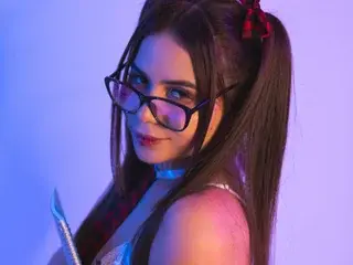 Lunajoness18  live sex cam