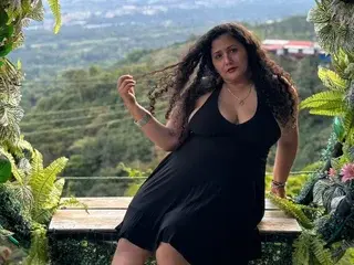 GenesisMontenegro  live sex cam