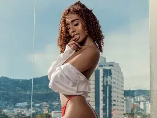 MaiaCox  live sex cam