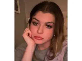 GoddessFaye33  live sex cam