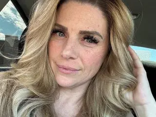 MarilynMidas  live sex cam
