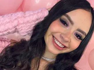 SamiVegga  live sex cam