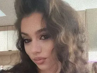 TessaBloom  live sex cam