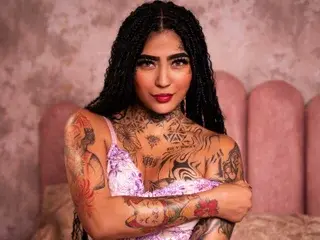 EmilieLake  live sex cam