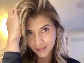 ValentinaCastillo  live sex cam