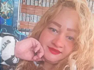 L_ambar33  live sex cam