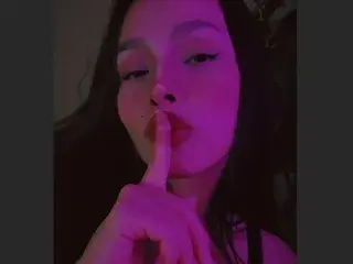 AnyaBabex  live sex cam