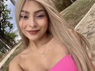 NatalieSterling  live sex cam