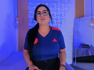 AlessiaFontine  live sex cam