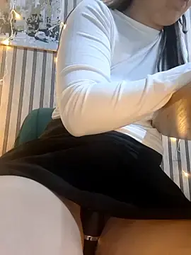 Emily_homegirl  live sex cam