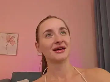 IrisBloomm  live sex cam