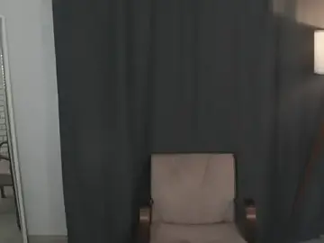 MikkiMazzillo  live sex cam