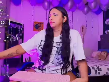 Pocahontaslovex  live sex cam