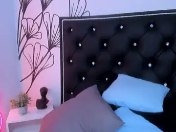 Sweet_Ariadna_  live sex cam