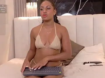 NicolVegaa  live sex cam