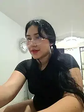 PamelaTomson  live sex cam