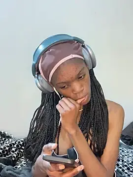 PetiteBarbie_05  live sex cam