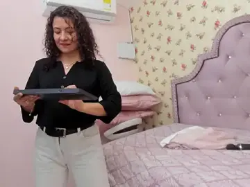 Crystal_watson0  live sex cam