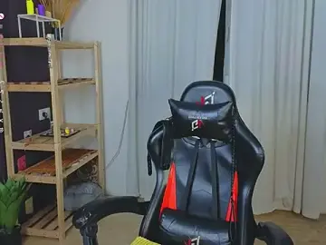 Lovedrope  live sex cam