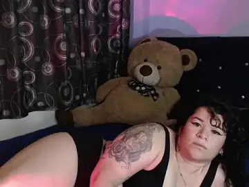 ANGELIQUE_KLANE  live sex cam