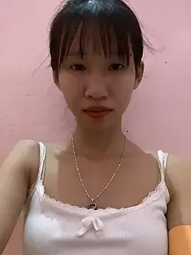 Abi_girl12  live sex cam