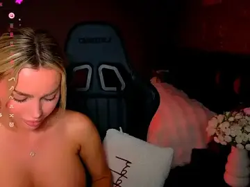 Ayla__Demir  live sex cam