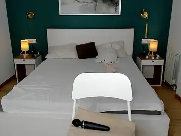 EditaBand  live sex cam