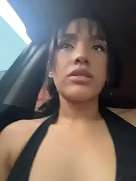Mia-villalobos  live sex cam
