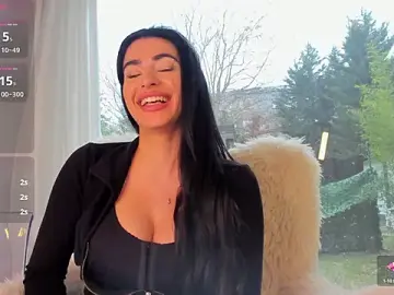 Naila18  live sex cam