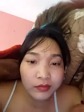 NguyenMyy  live sex cam