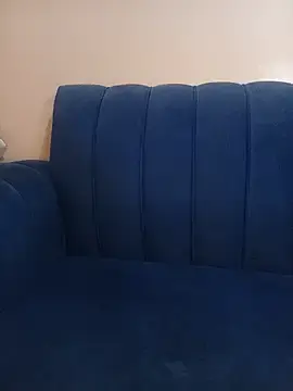 Pettydoll2  live sex cam