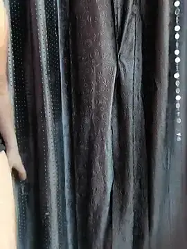Your_zoya32  live sex cam