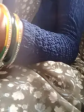 Deepikasharma89  live sex cam