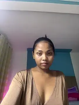 Naya86  live sex cam