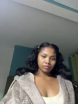 Naya86  live sex cam