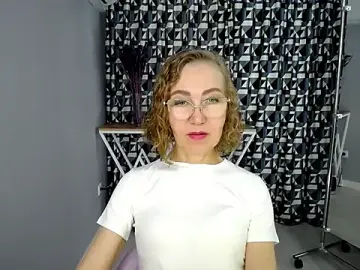Queen_a_n_i  live sex cam
