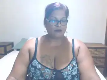 Sexylax17  live sex cam
