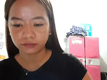 KrisKeep  live sex cam