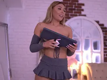 MetishaDusk  live sex cam