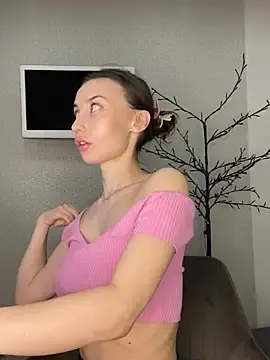 Polli_Kiss  live sex cam