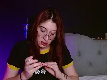 Red-moon1  live sex cam