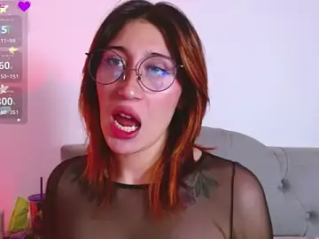 Red-moon1  live sex cam