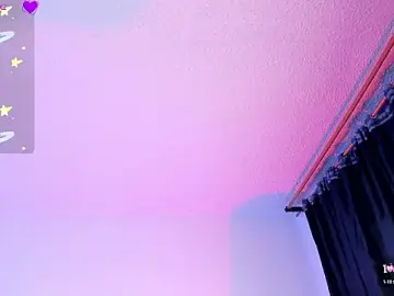 Red-moon1  live sex cam